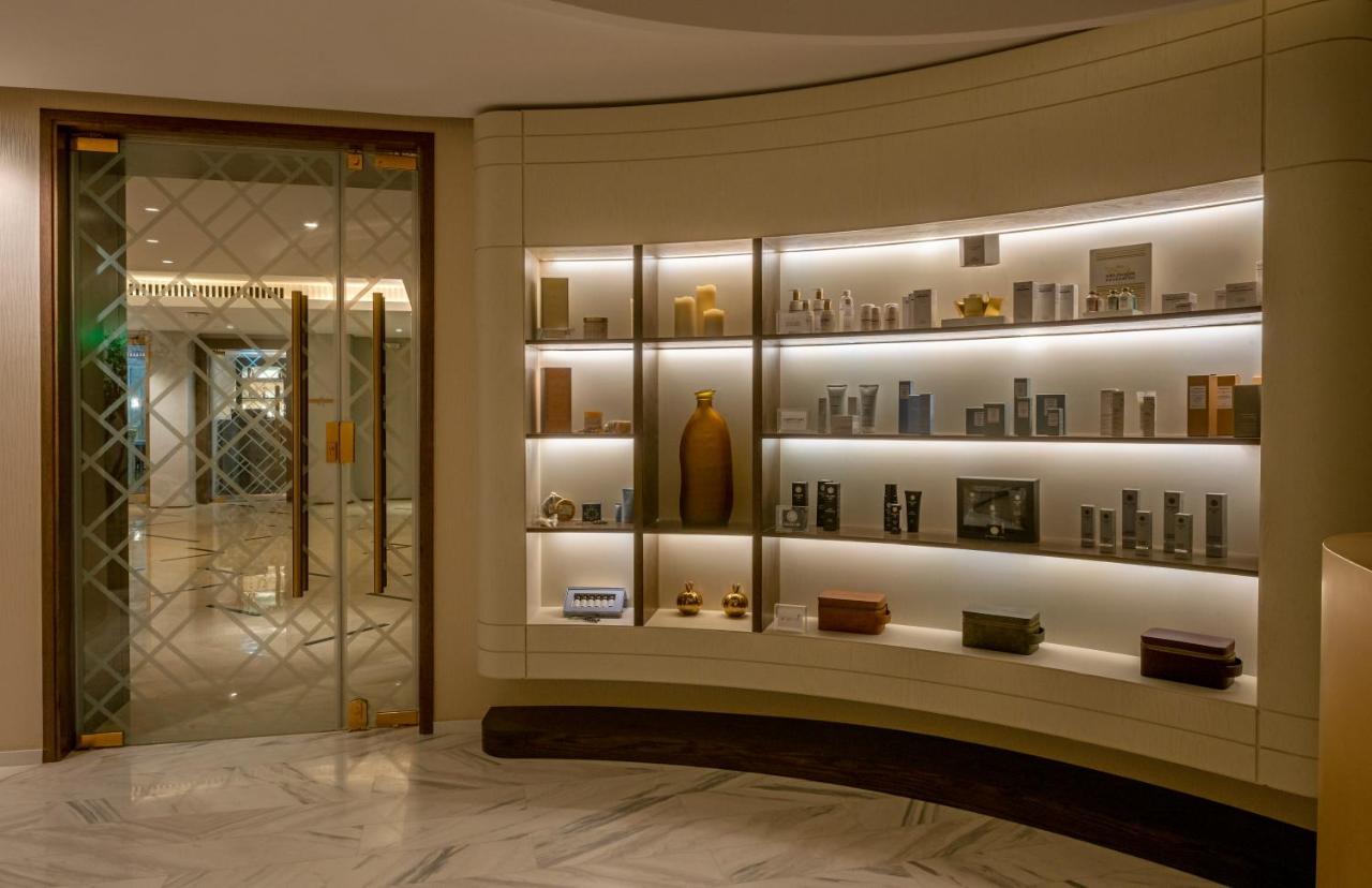 Jareed Hotel Riadh Exterior foto The Spa at The Ritz-Carlton, Dubai